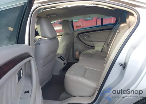 2010 Ford Taurus Limited z USA, uszkodzony, nr VIN 1FAHP2FW0AG166166